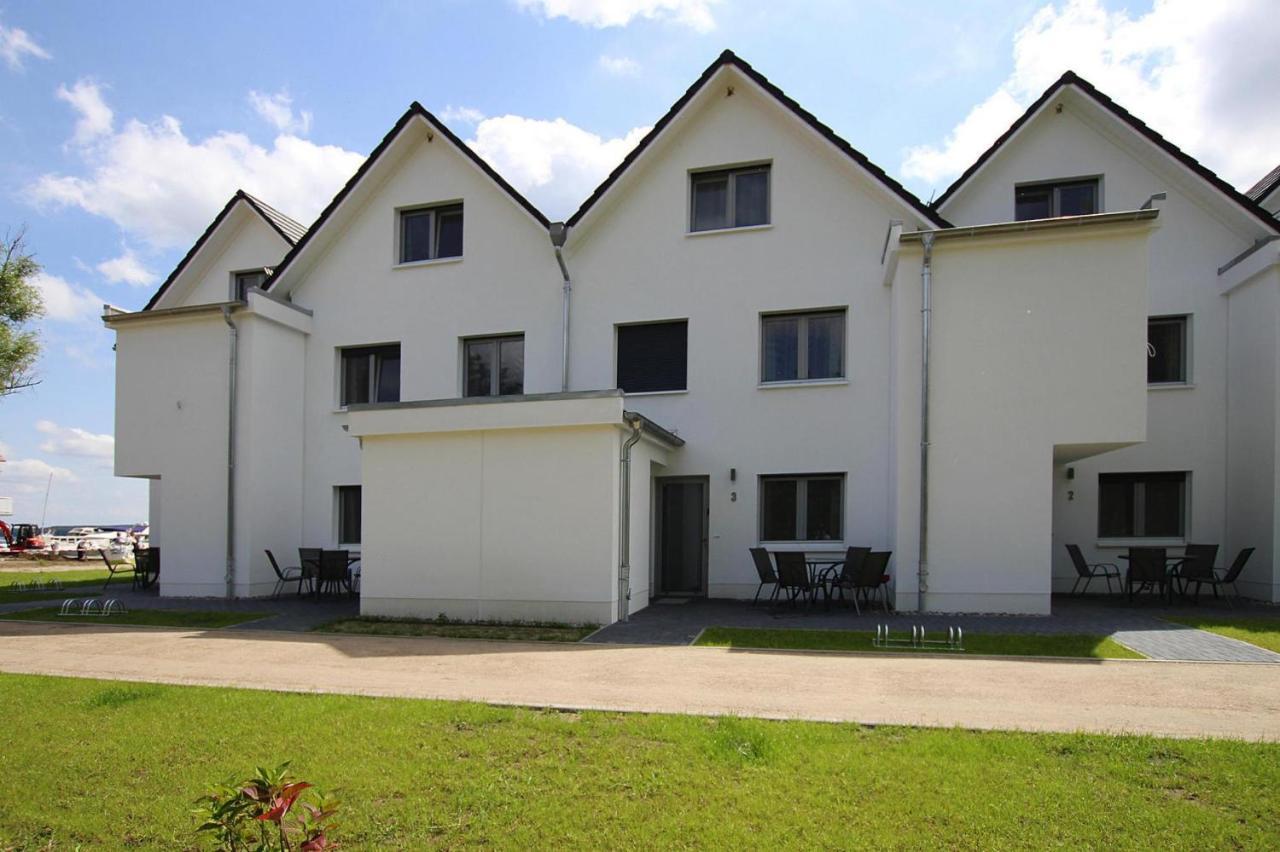 Reihenhaus Hafenflair Am Plauer See, เพลาอัมซี ภายนอก รูปภาพ