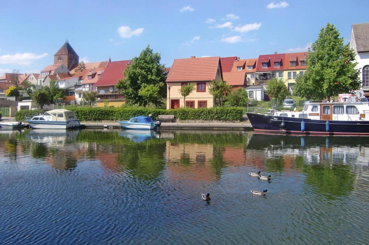 Reihenhaus Hafenflair Am Plauer See, เพลาอัมซี ภายนอก รูปภาพ